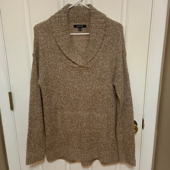 Relativity V Neck Tunic Sweater Tan and Cream - Picture 1 of 7